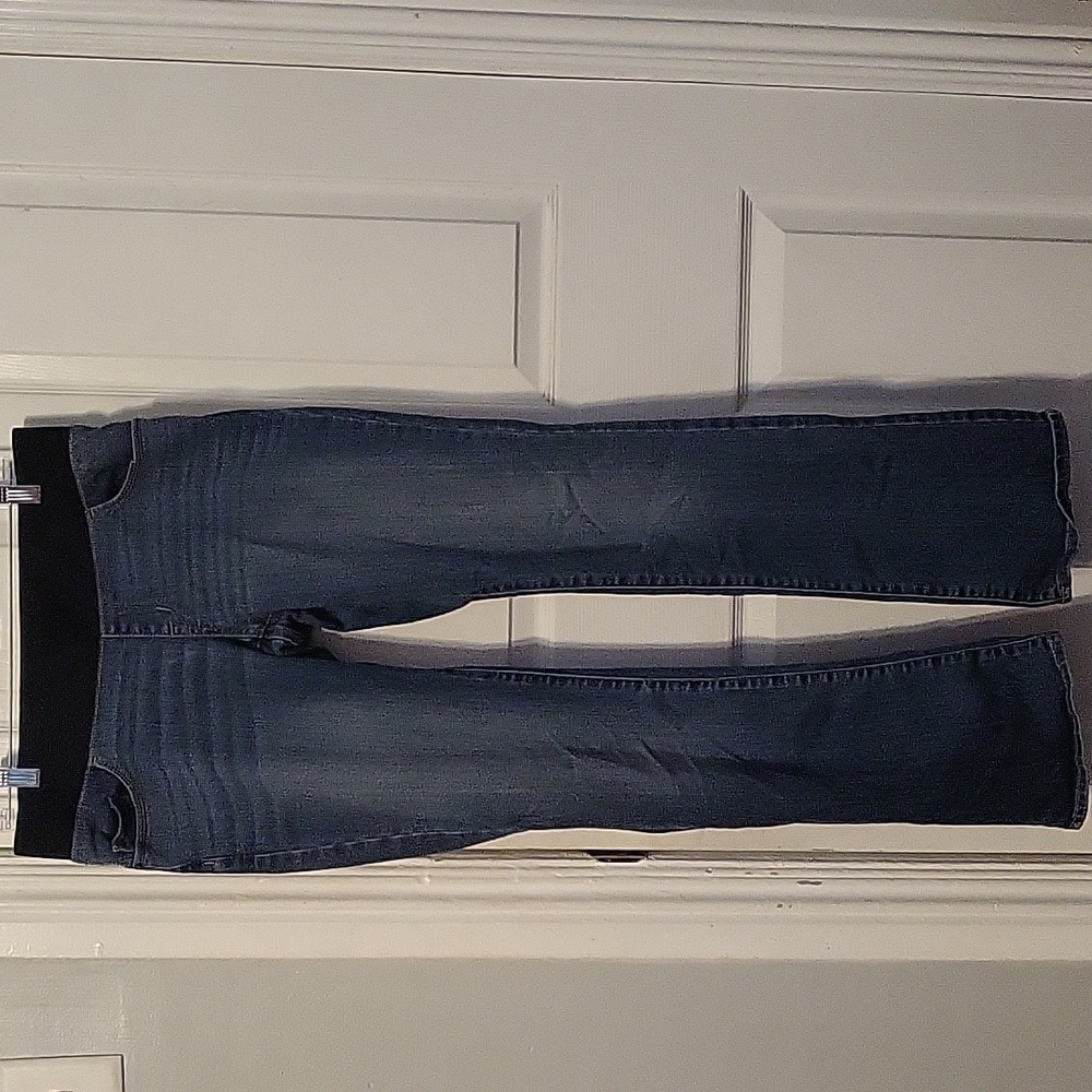 Liz Lange Maternity Bootcut Jeans